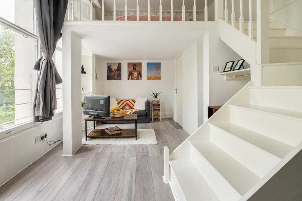 Quiet Terraced For Relaxing Escapes Londra