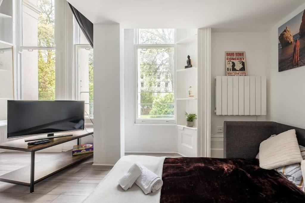 Quiet Terraced For Relaxing Escapes